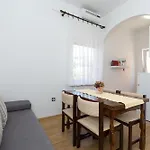 With Parking Space Punat, Krk - 24864 דירה
